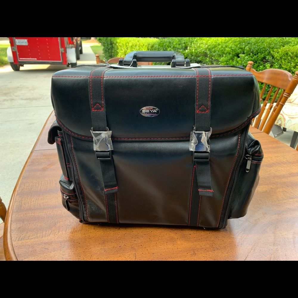 Seya makeup bag